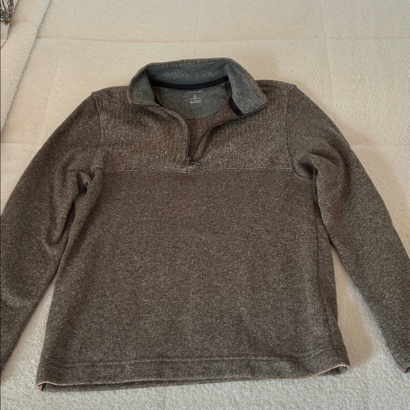 Van Heusen Classic Gray Knit Pullover - Picture 1 of 2
